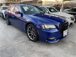 کرایسلەر 300